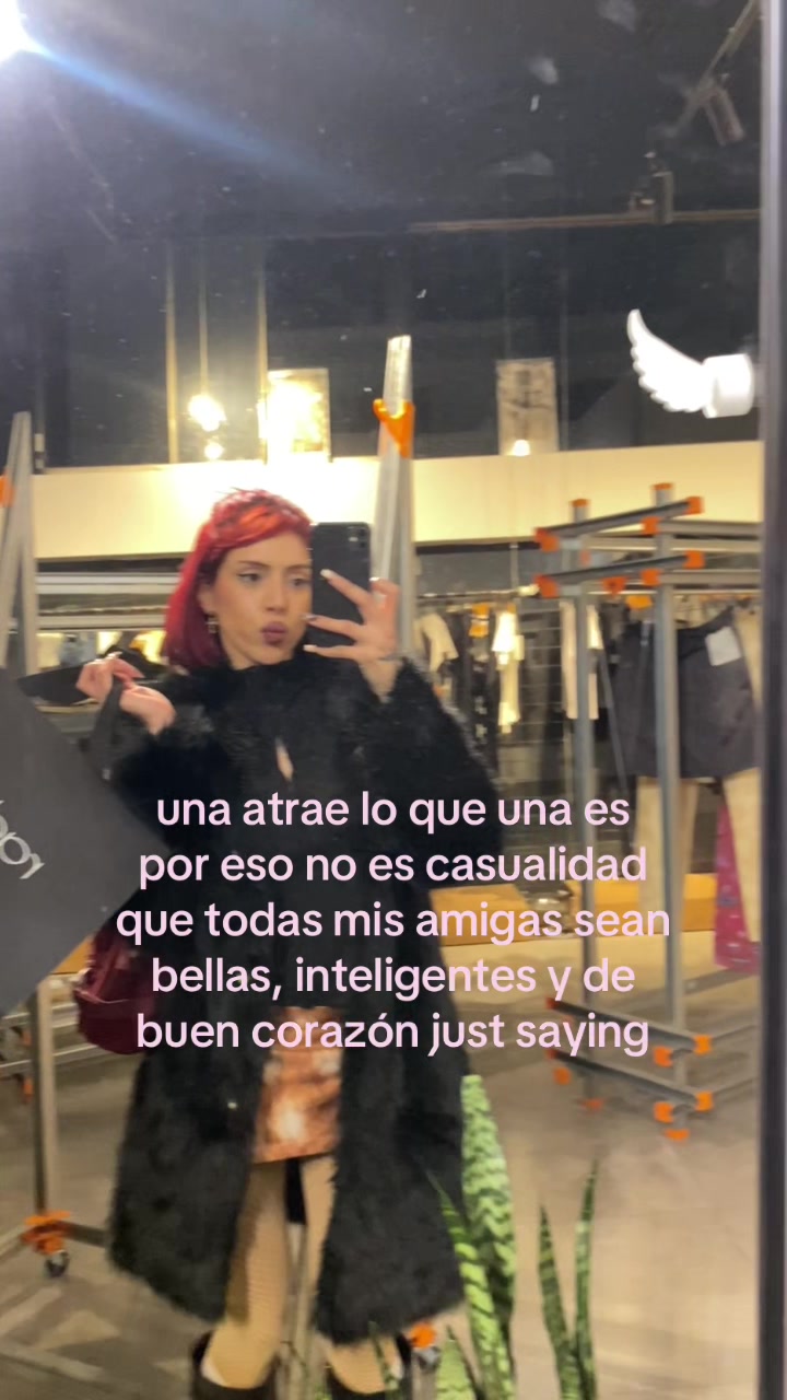 @LOLA🪽