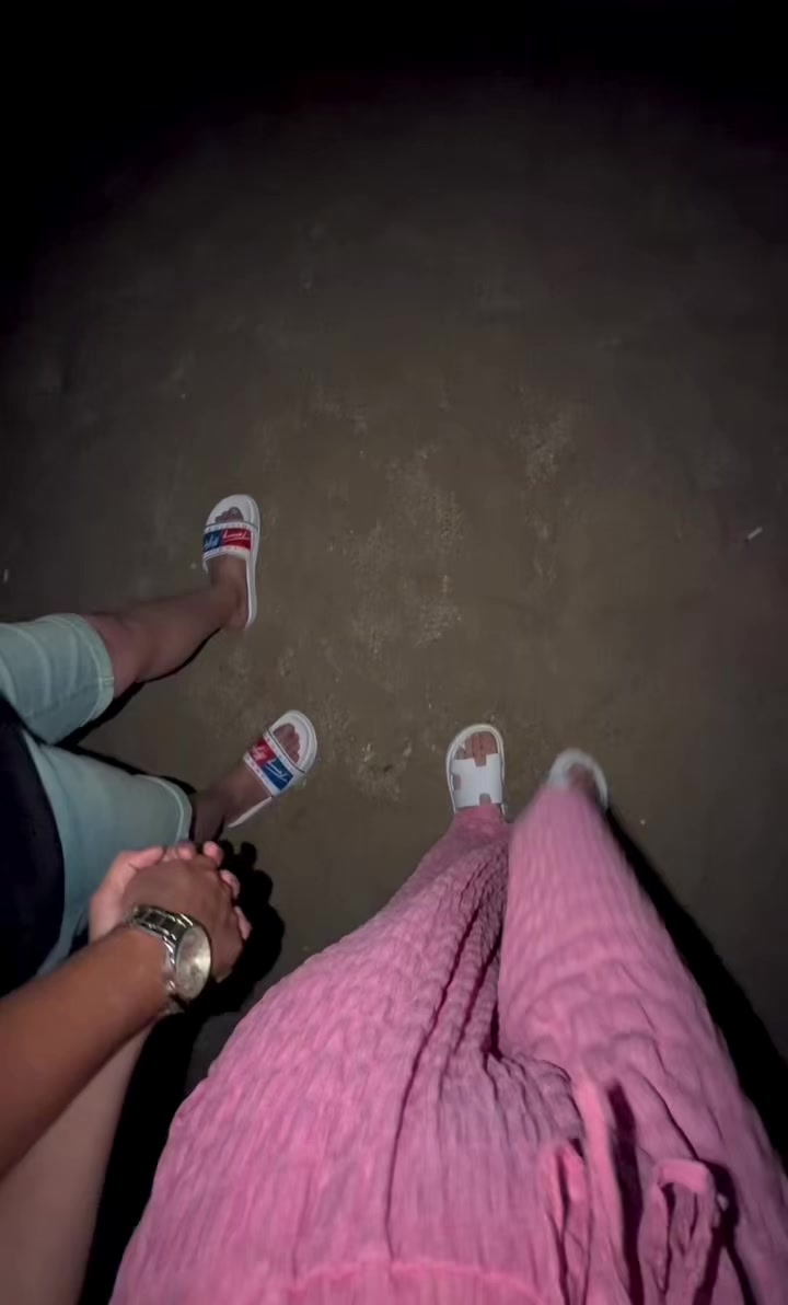 @𝐀𝐘