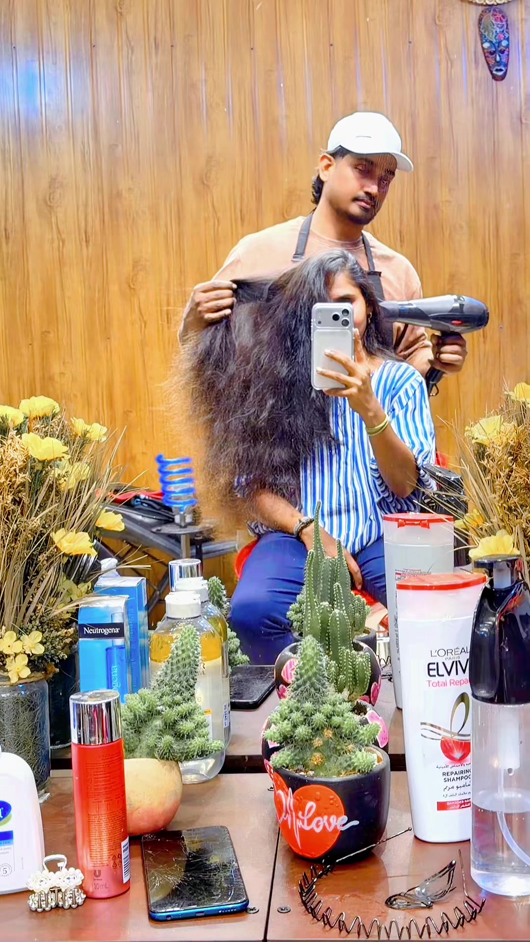 @GOLDEN BEAUTY PARLOUR