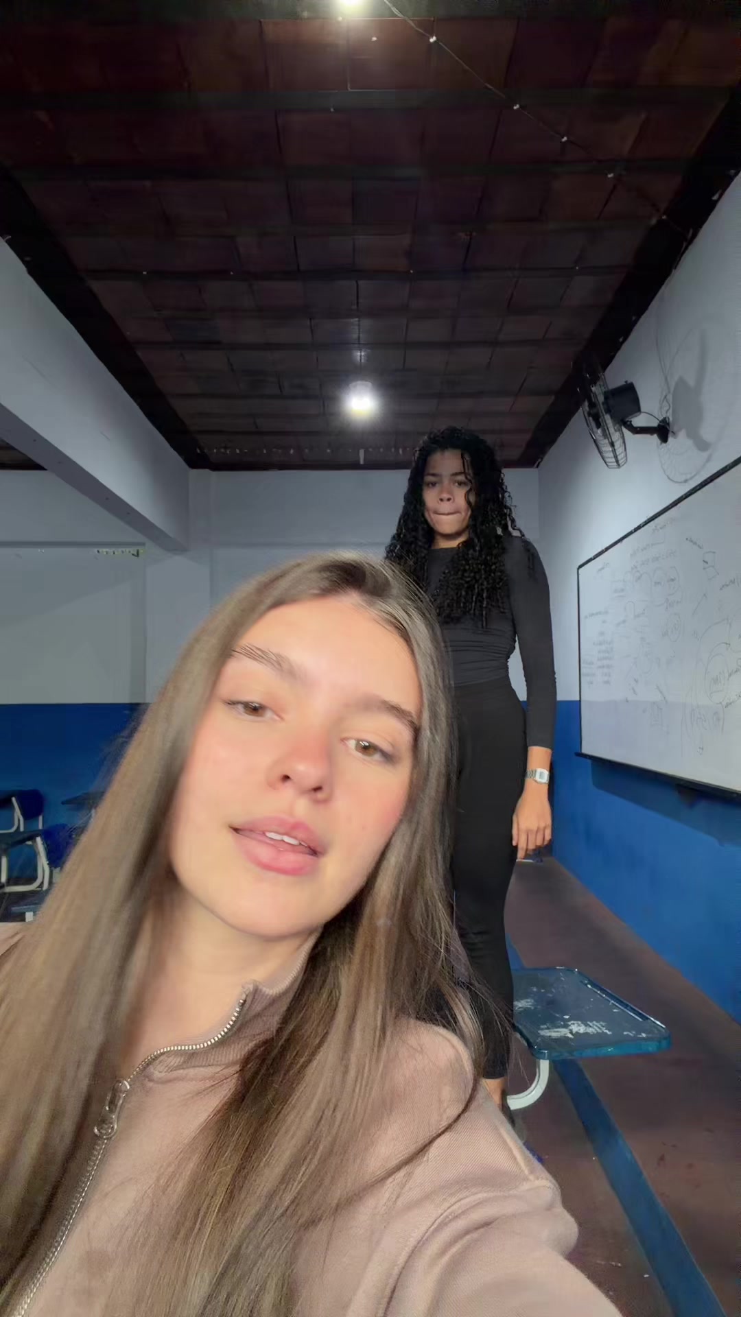 @carolzinhaalbergaria