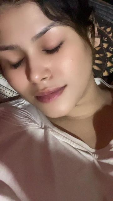 @Hira_10