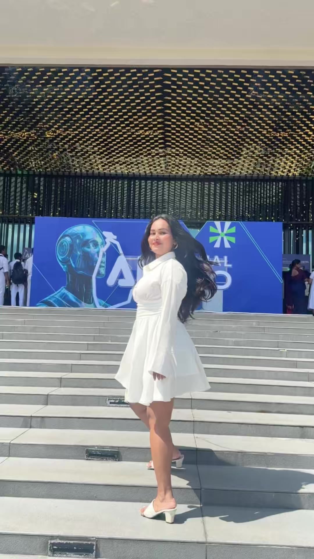 @DENURI MEWANYA