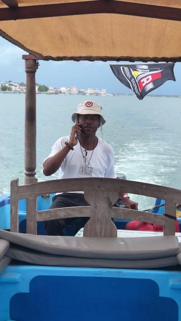 @Captain surprise👮&zwj;♂️