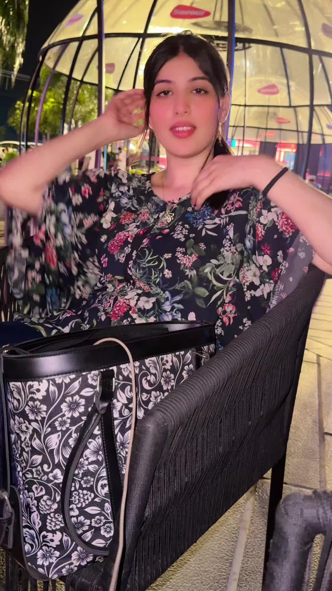 @🚩