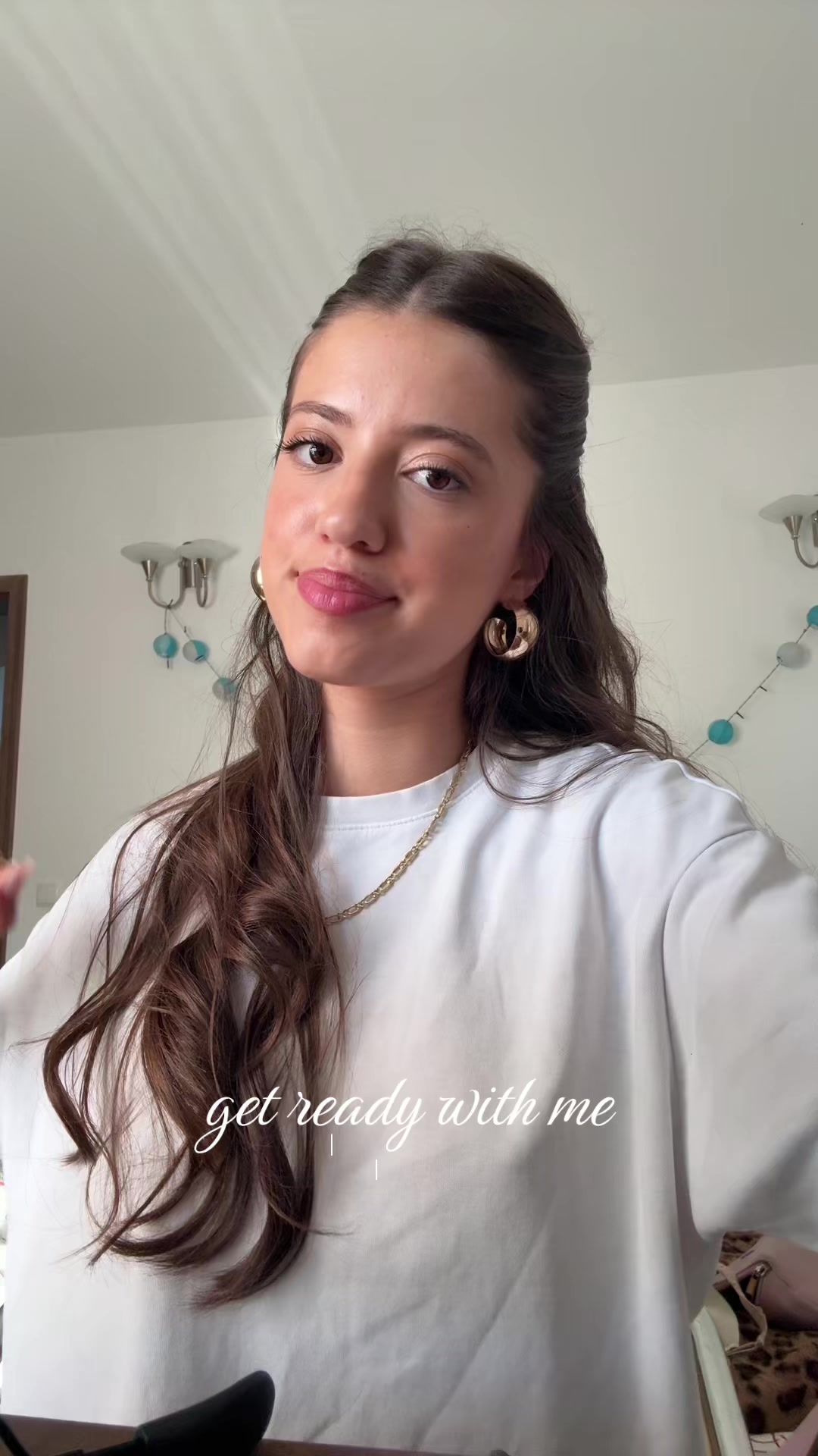 @𝐬𝐚𝐫𝐚