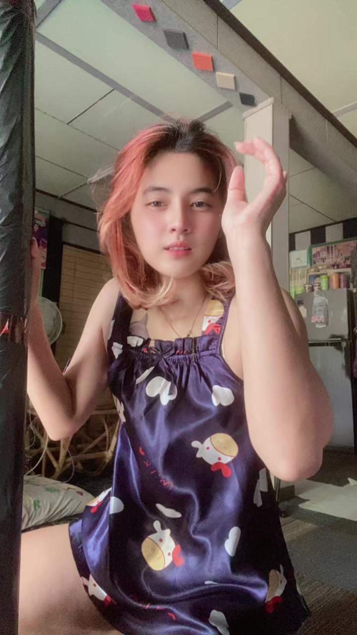 @นารีวรรณ ไพรัตน์💜(ช่องจริง)