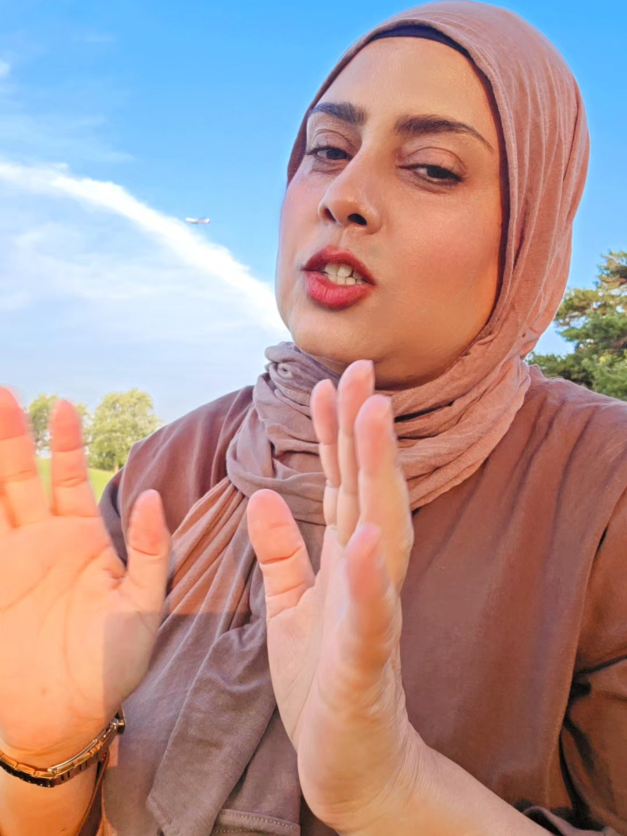 @مغربية 🇲🇦في كندا 🇨🇦 اليسر
