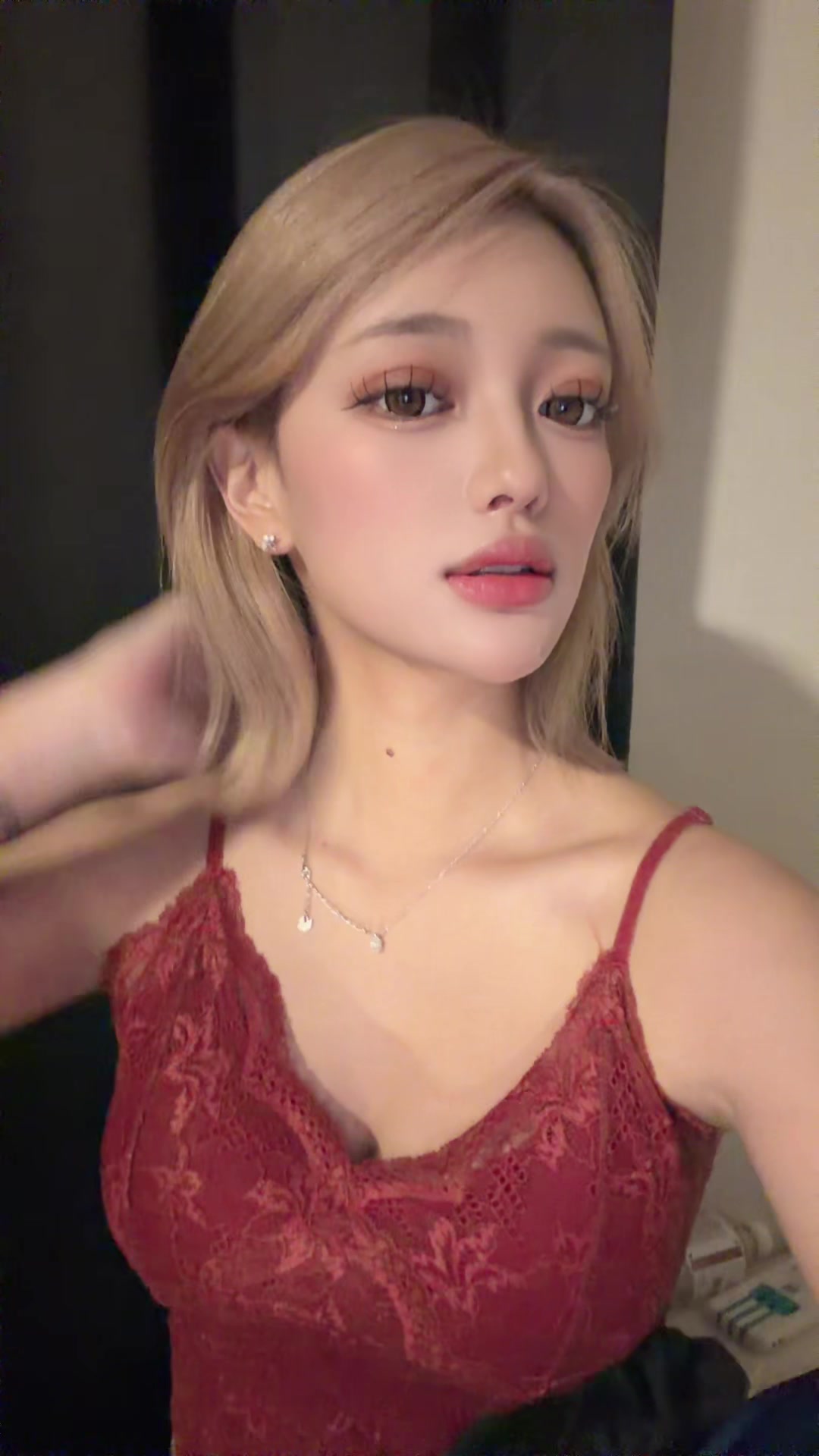 @🐣