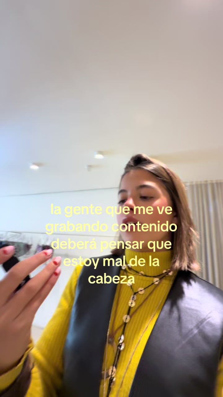 @this is lara sanchez ★