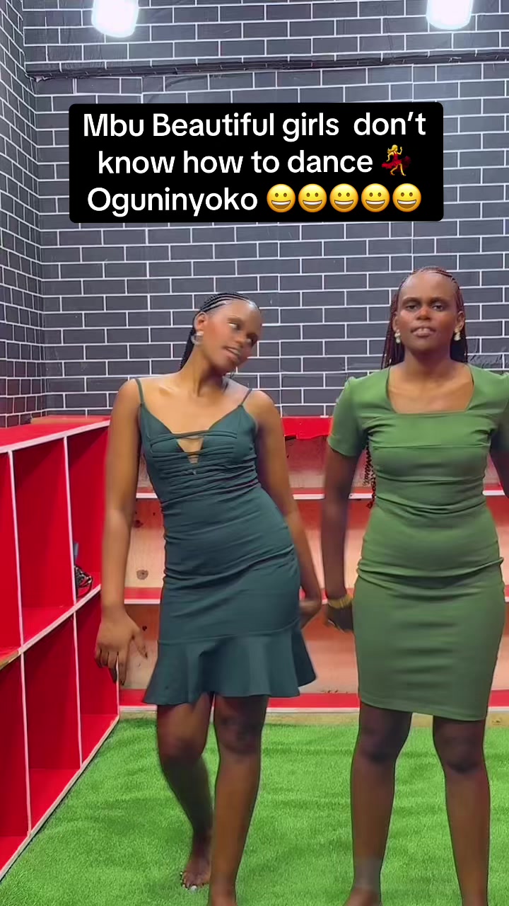 @Chosen.Ruth💞🇺🇬(twins)