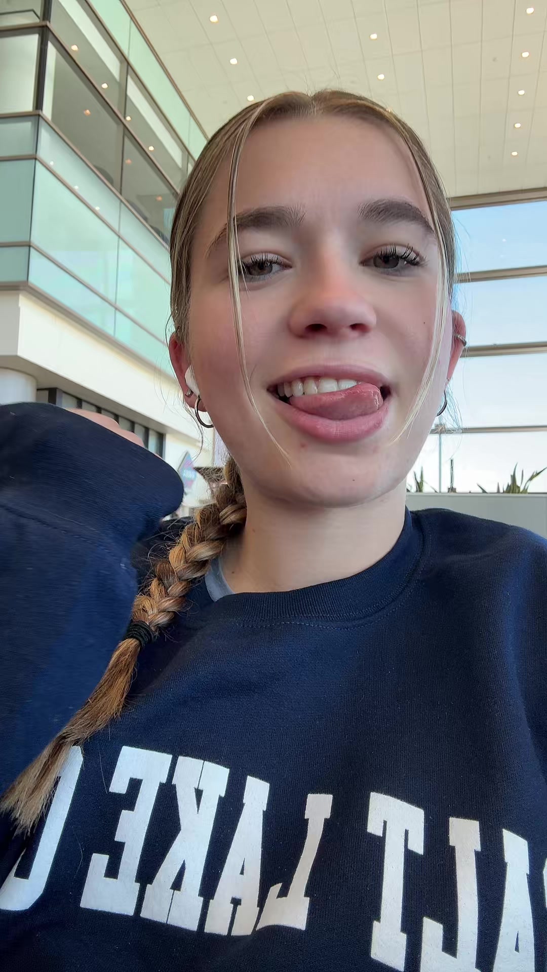 @Lauren Kathryn🍑