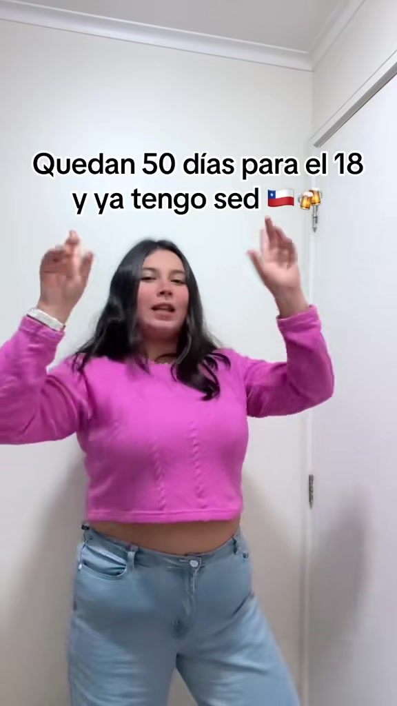 @valeee_rojas