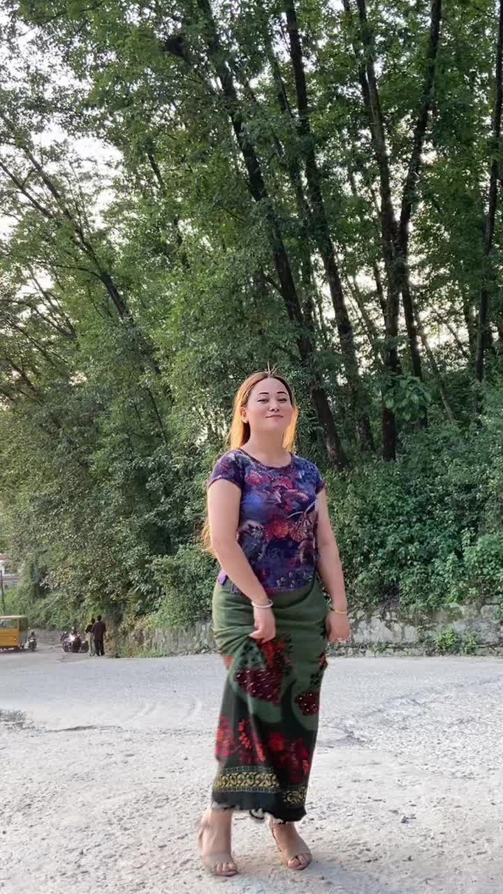 @emmarana8812
