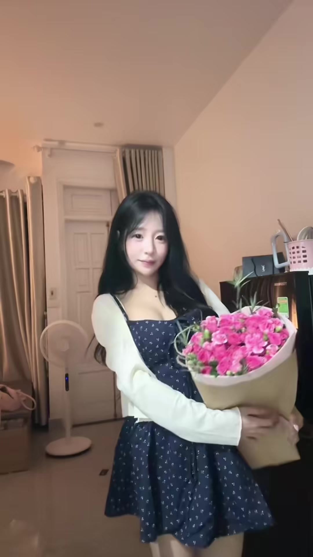 @Tăng Thanh H&agrave;