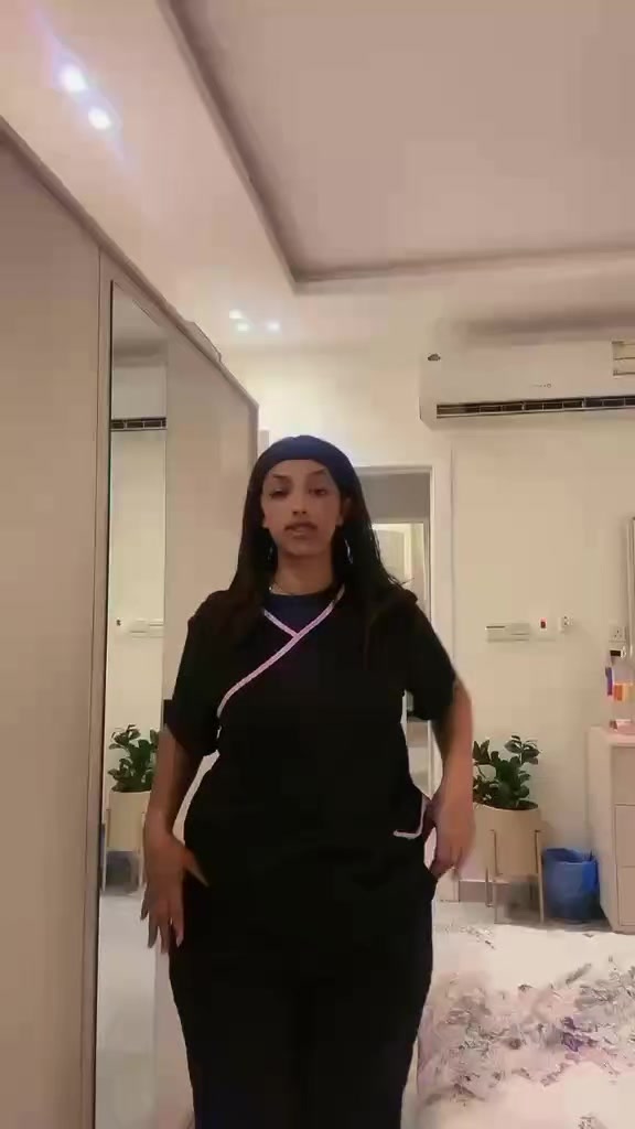 @𝐌𝐄𝐒𝐒𝐢...𝐐𝐮𝐞𝐞𝐧🔐💔