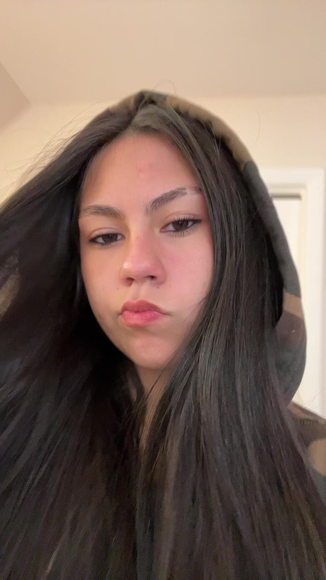 @𝓽𝔂𝓷𝓵𝓲 ✚