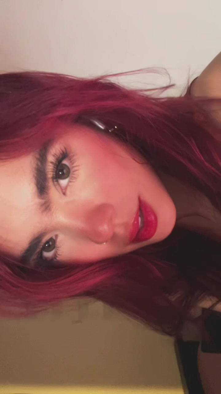@Marialex