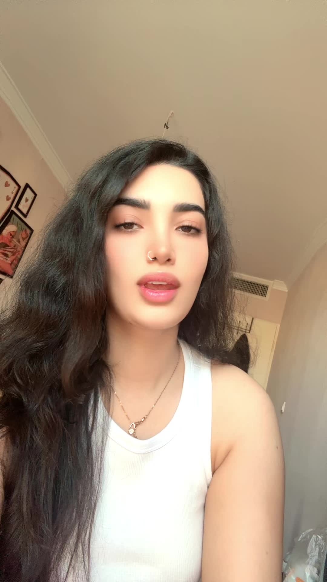 @Melika Nazari310