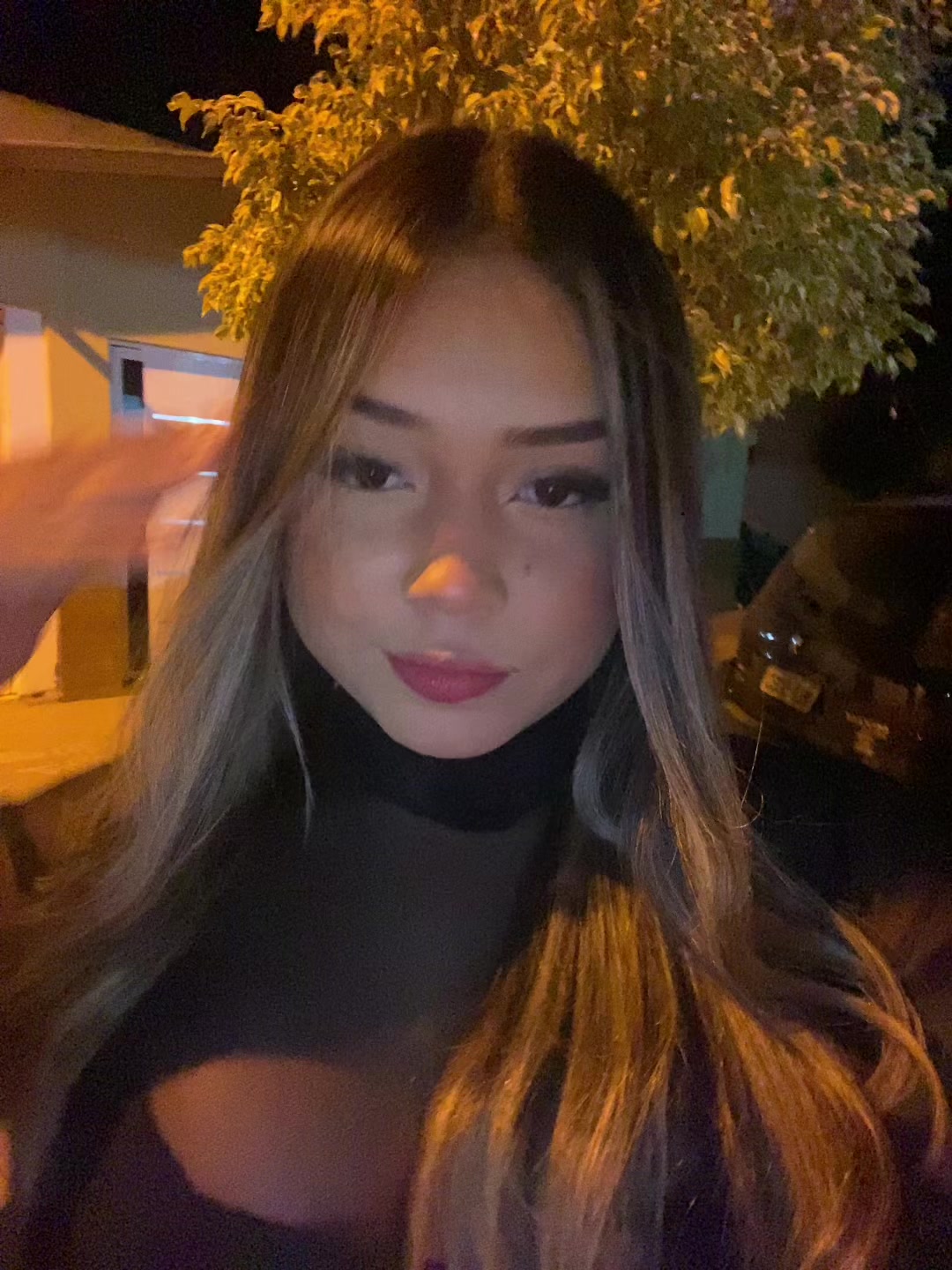 @bella lopes