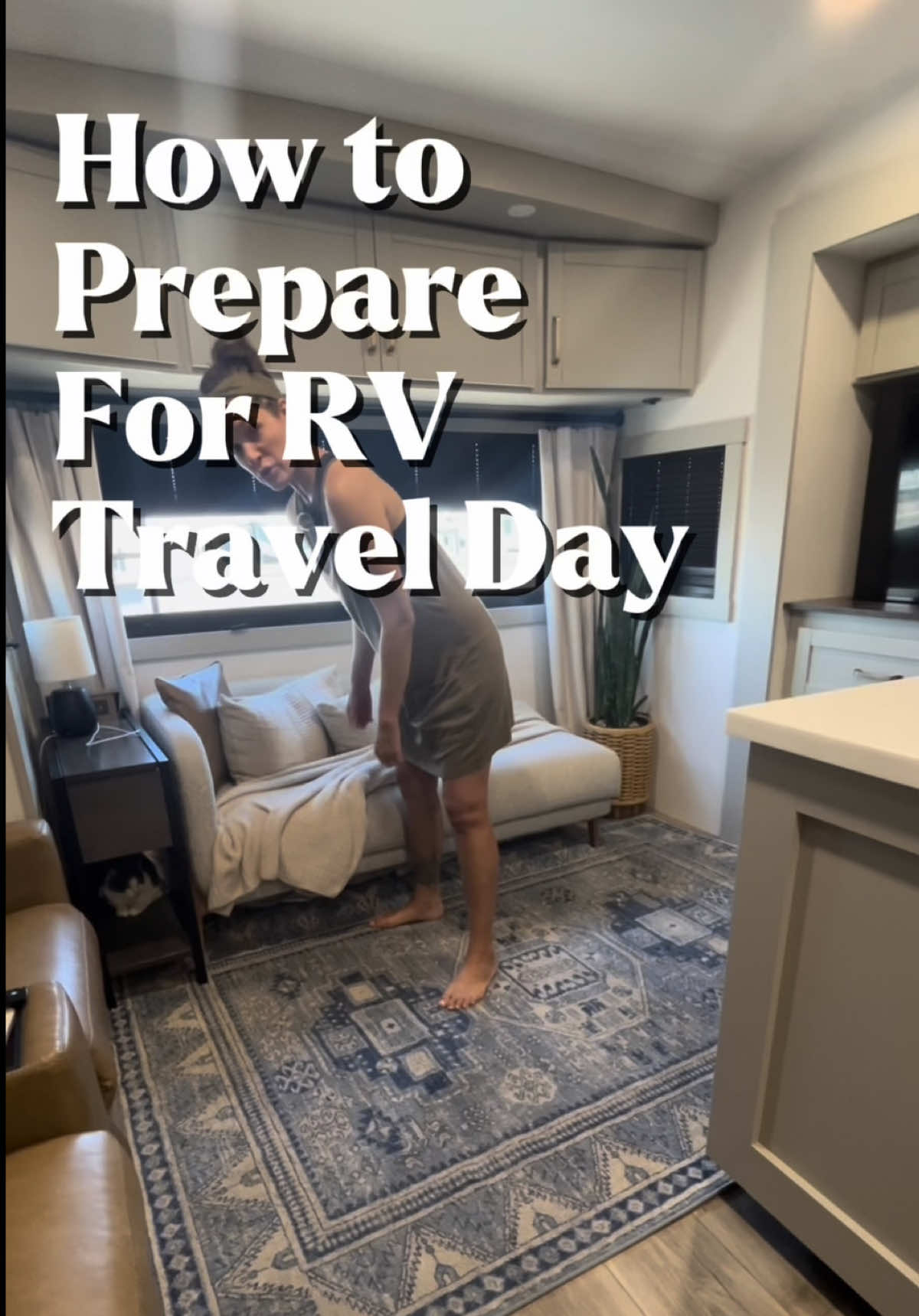 @The Roamsteaders 🚐💨 | Travel