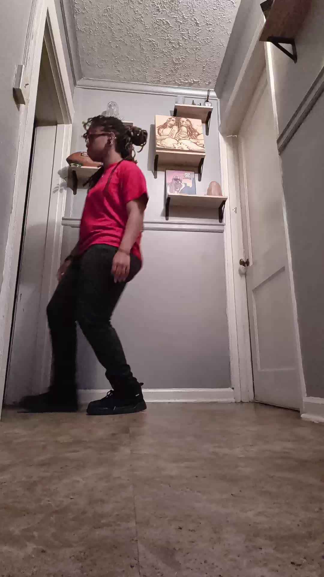 @The Scarlet Enigma