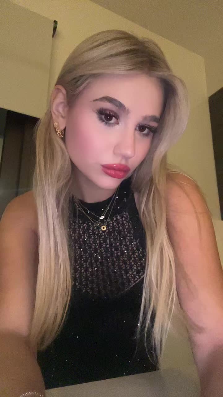 @antigoneeeeeee