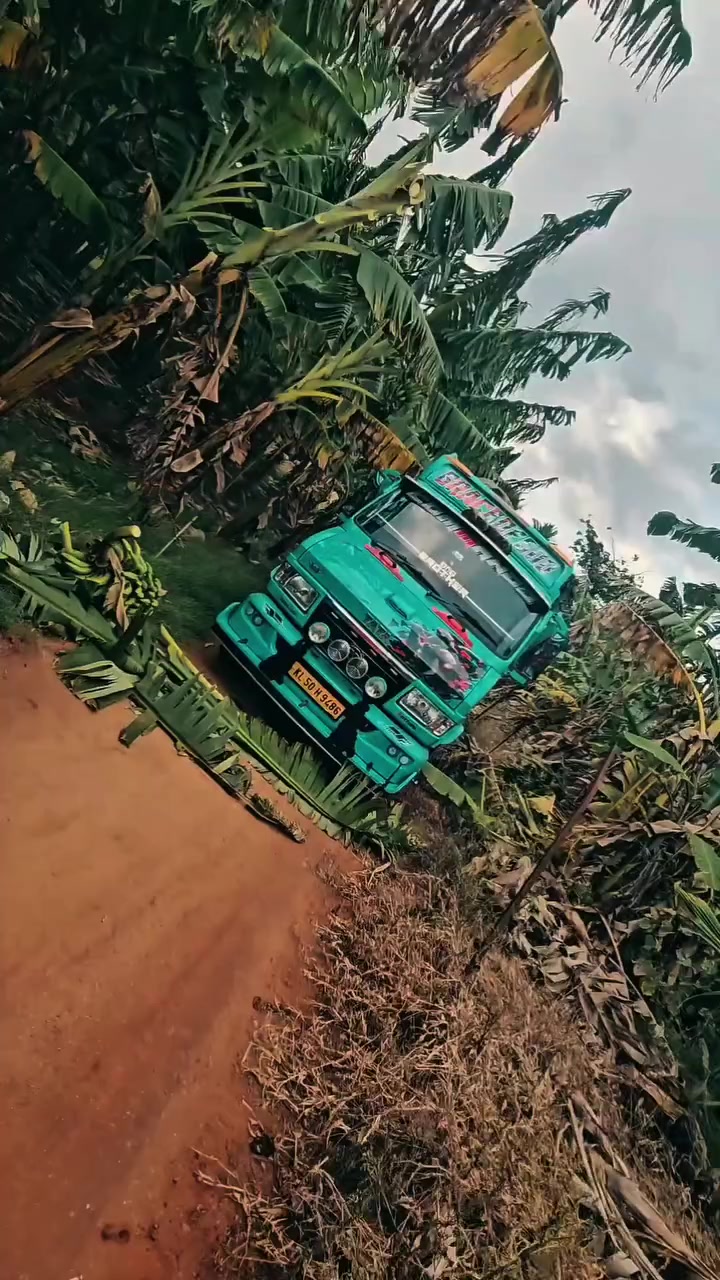 @niyas_valanchery