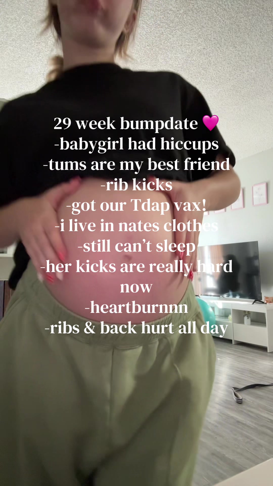 @Raylynn • Girl Mom ๐ฉท๐งธ