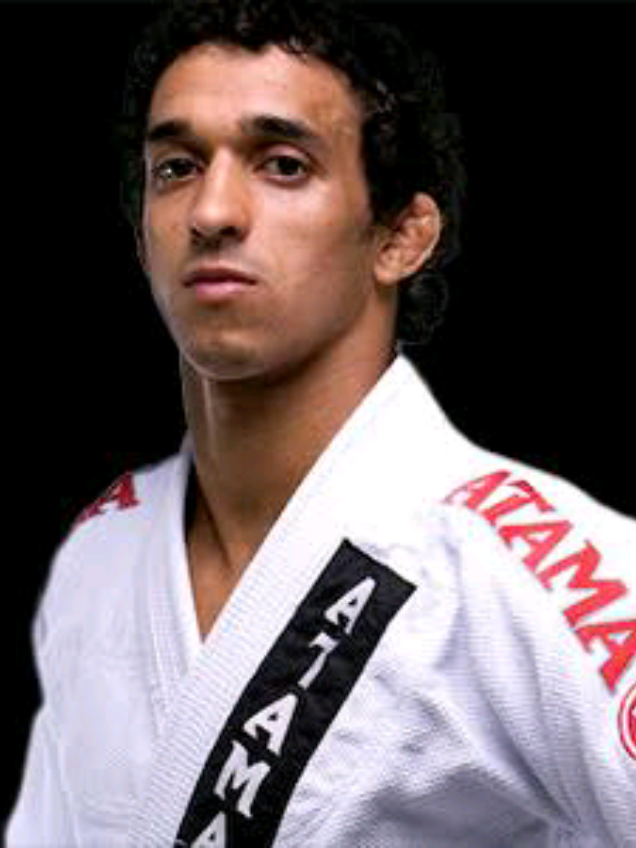 @Kombat Goiano