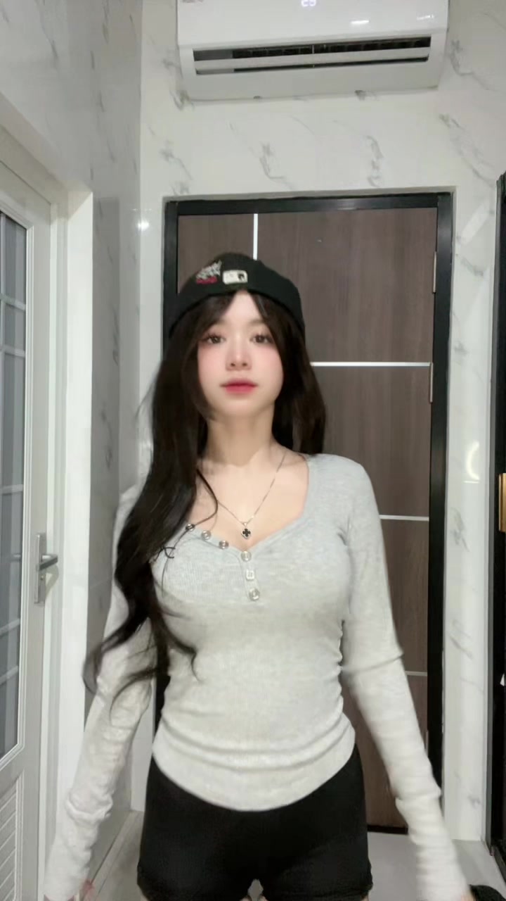 @momyuti