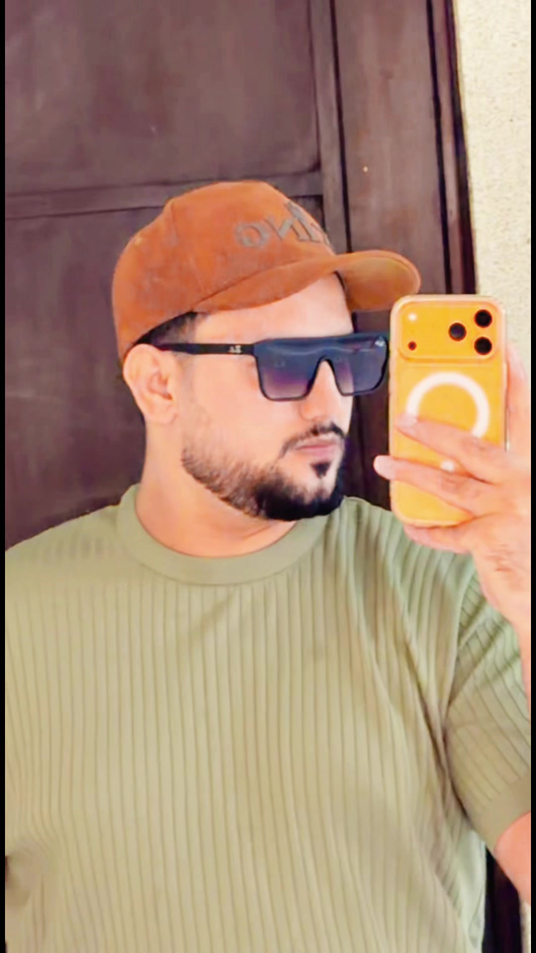 @SALMAN_D&agrave;Zzy🫴🇨🇦🇵🇰