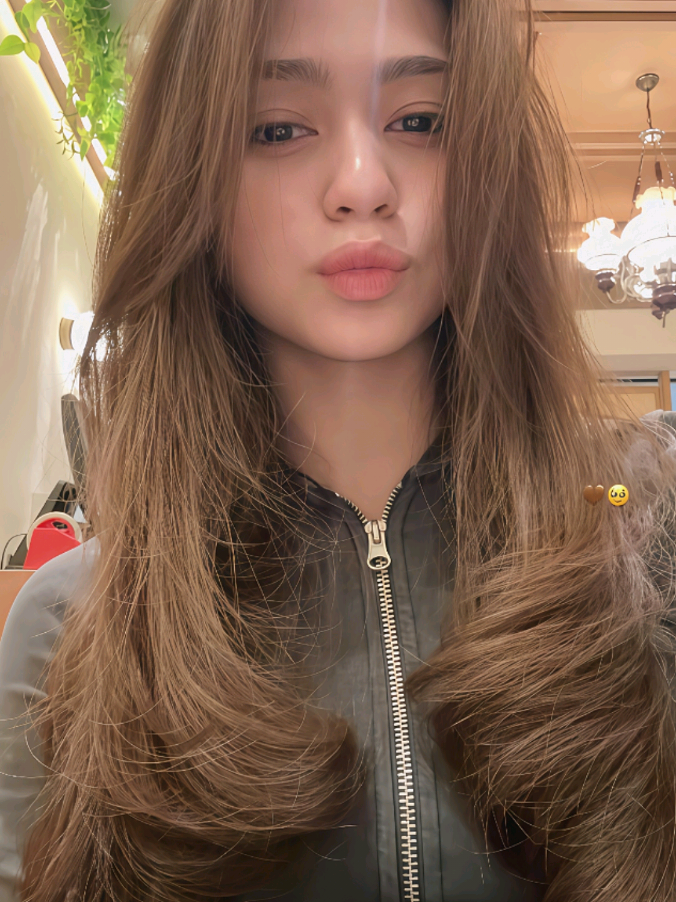@𝙕𝙨𝙝𝙤𝙤