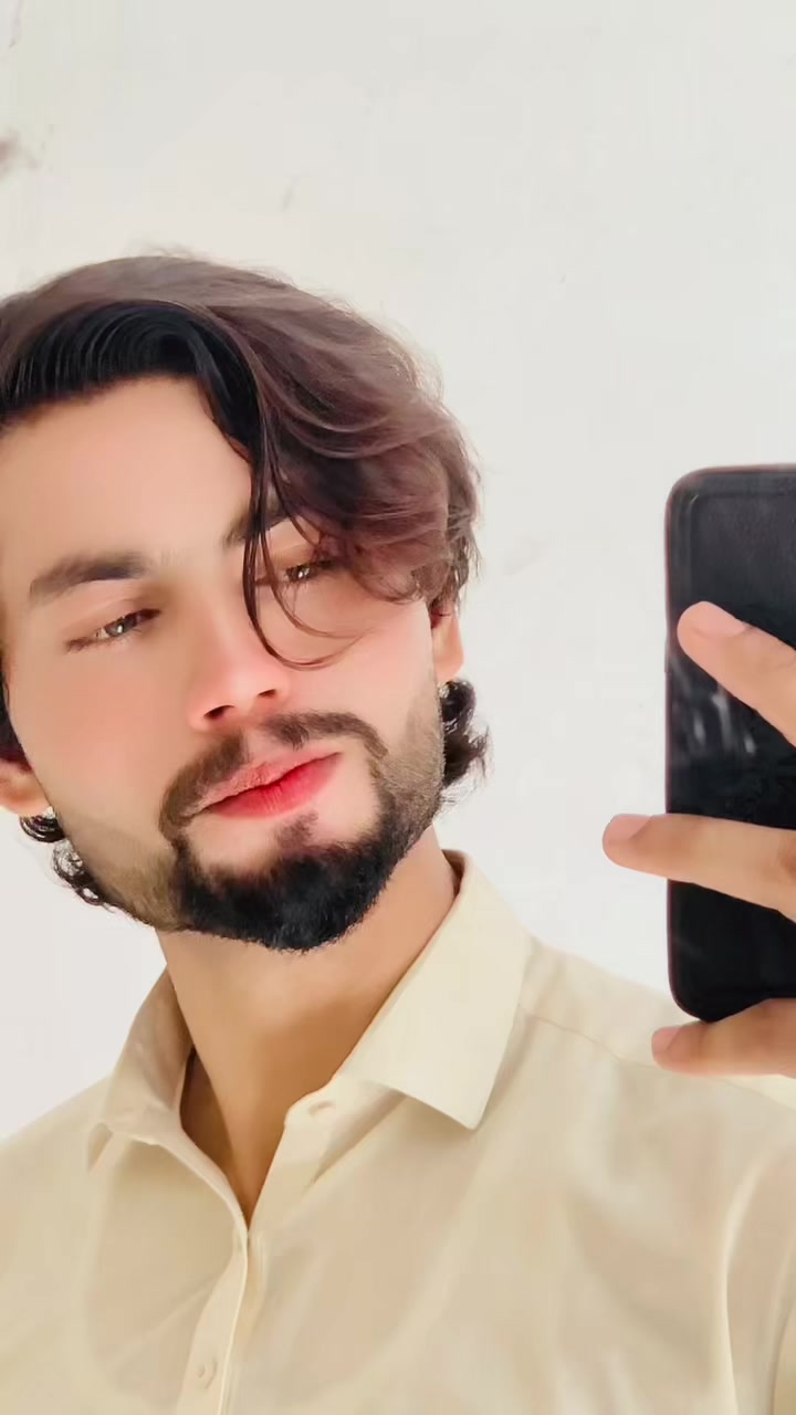 @🥀ITS-ME- FANA🥀🚬