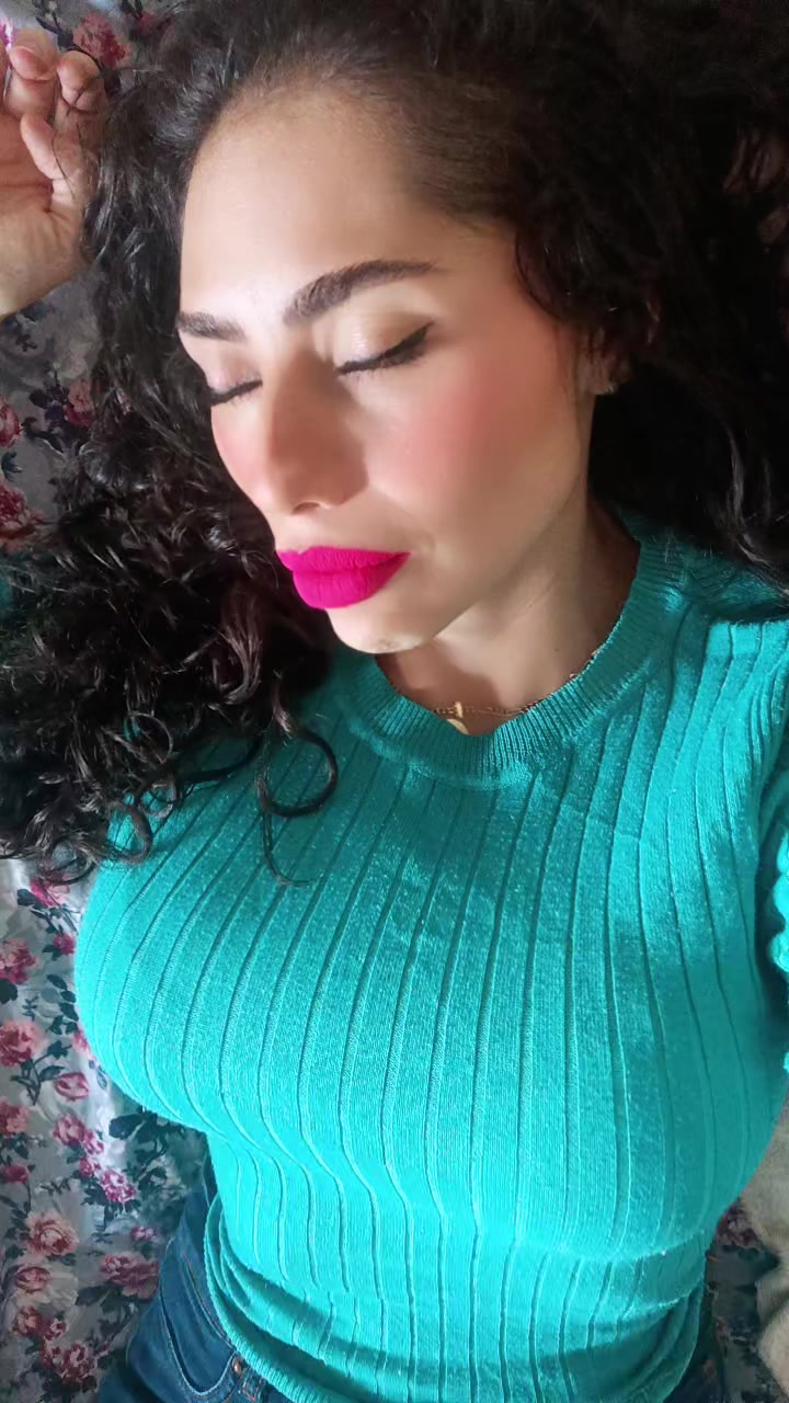@Esvega
