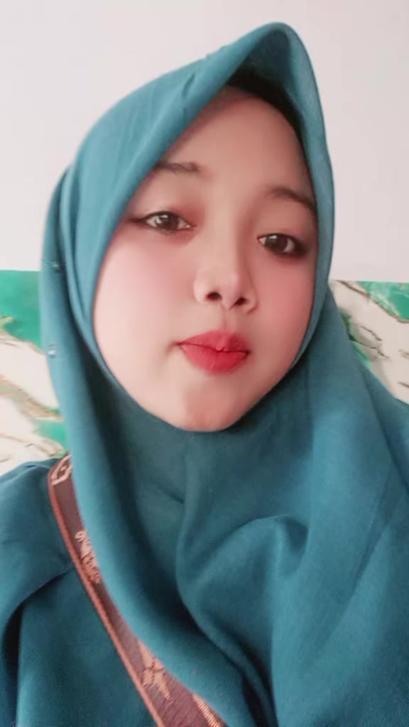 @🍒Ayla Jember🍒