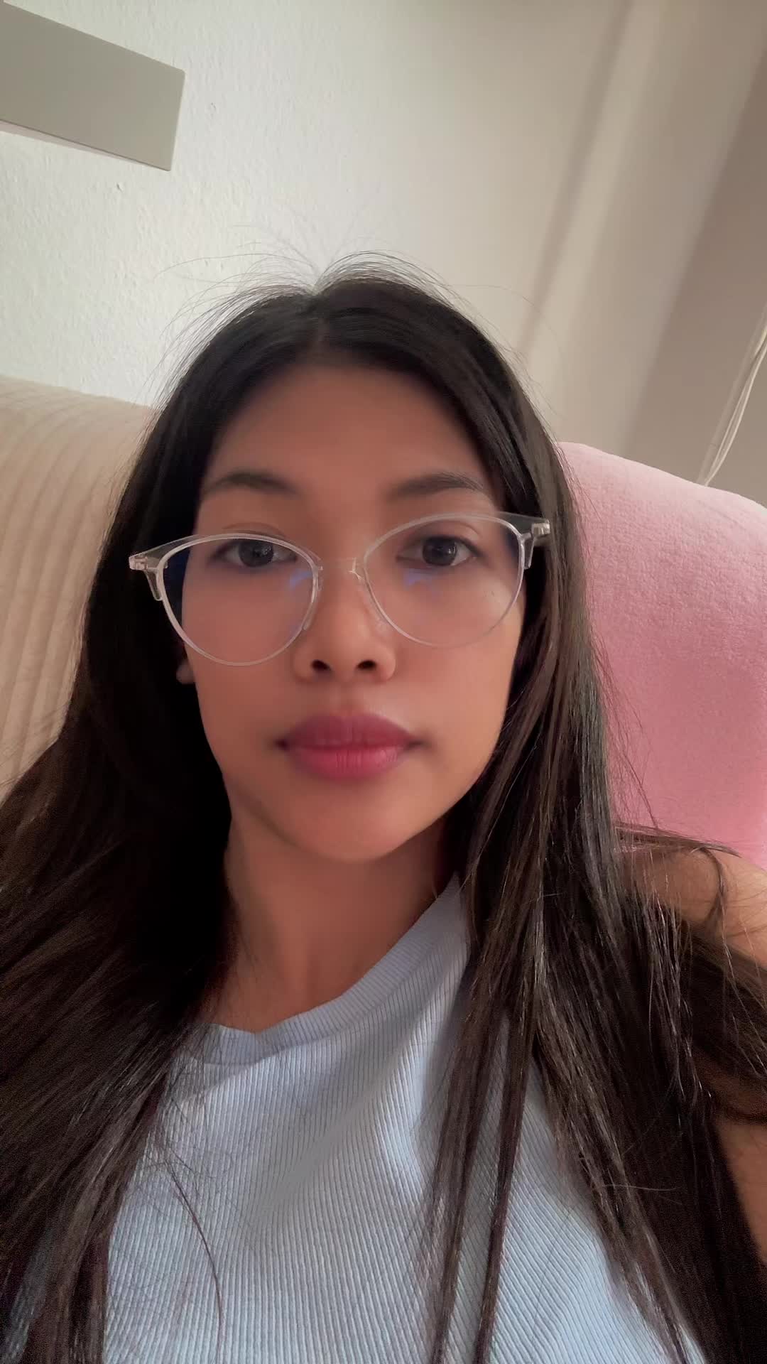 @KM