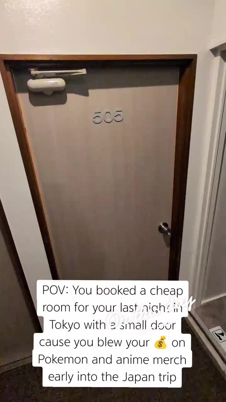 @TheBlerdExplorer✈️🎮📚🧁