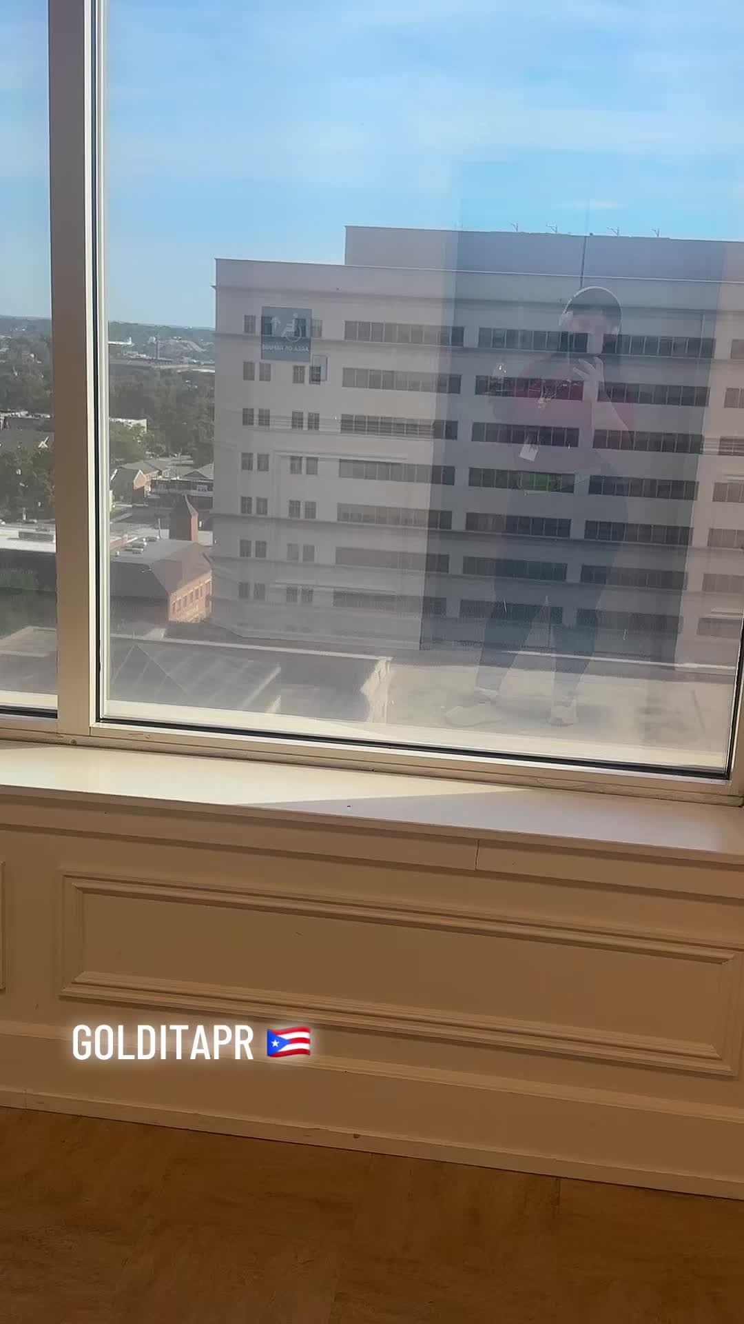 @GolditaPR