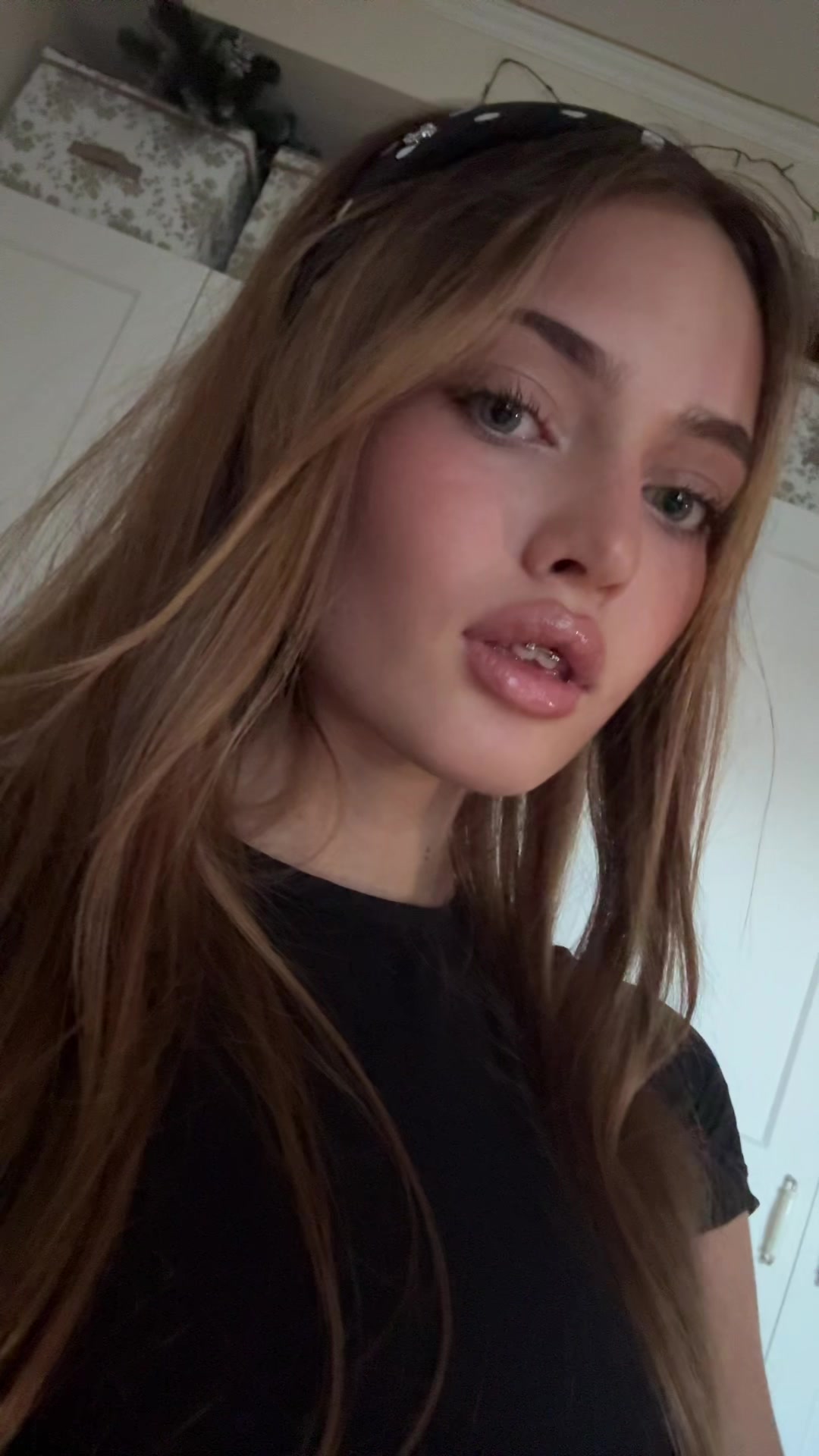 @OYYEEVA