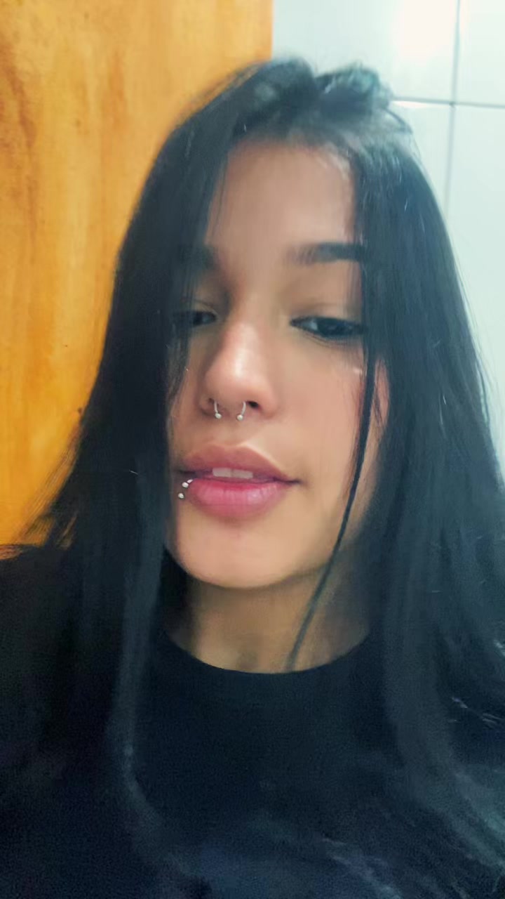 @raissinha