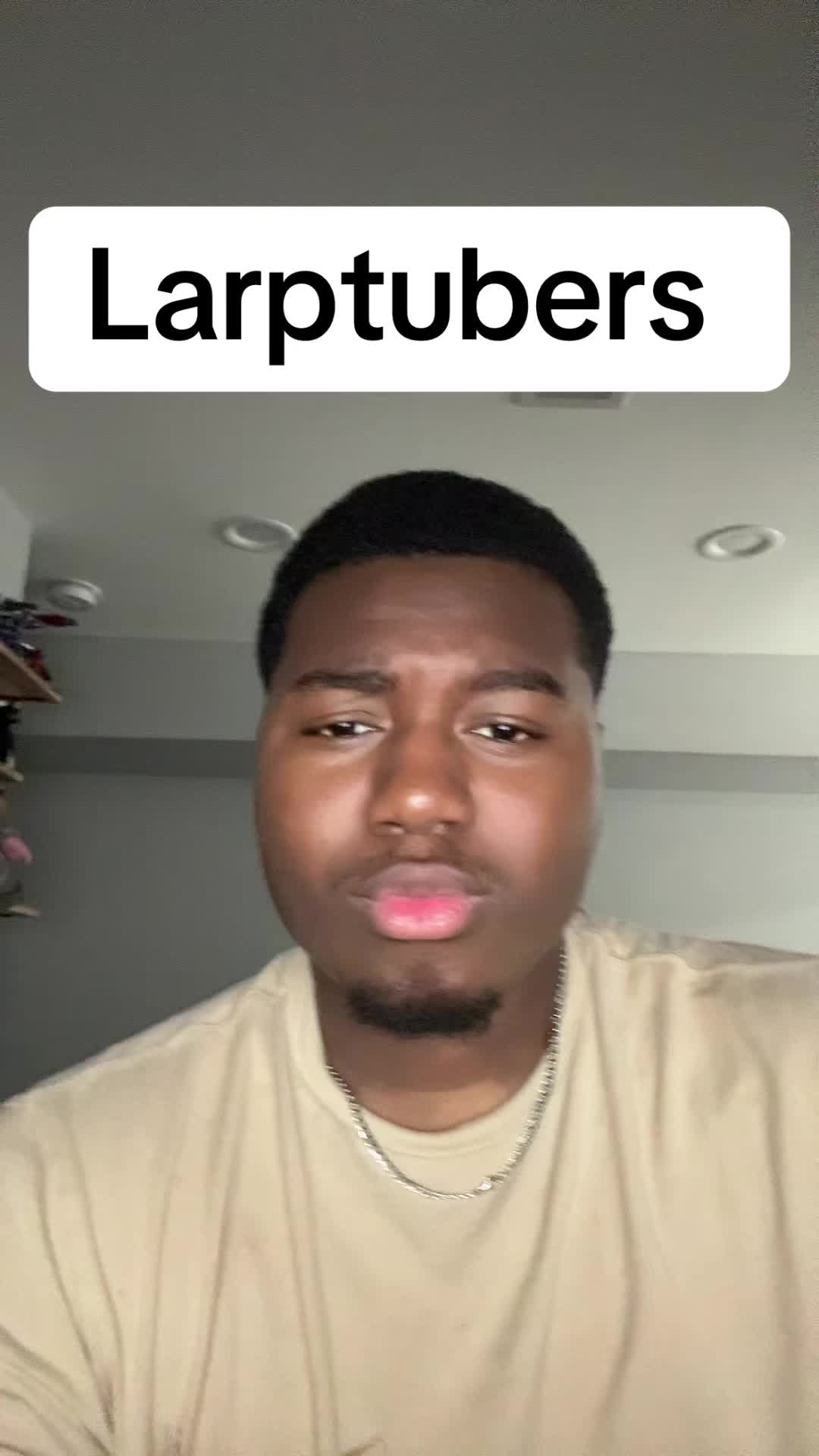 @Idek.J