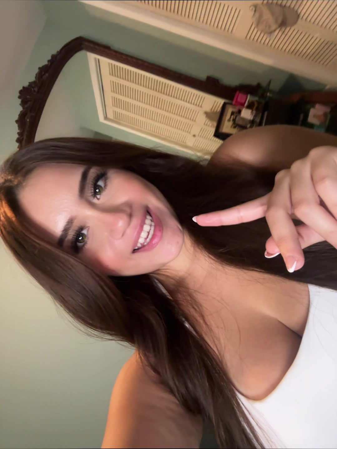 @angela