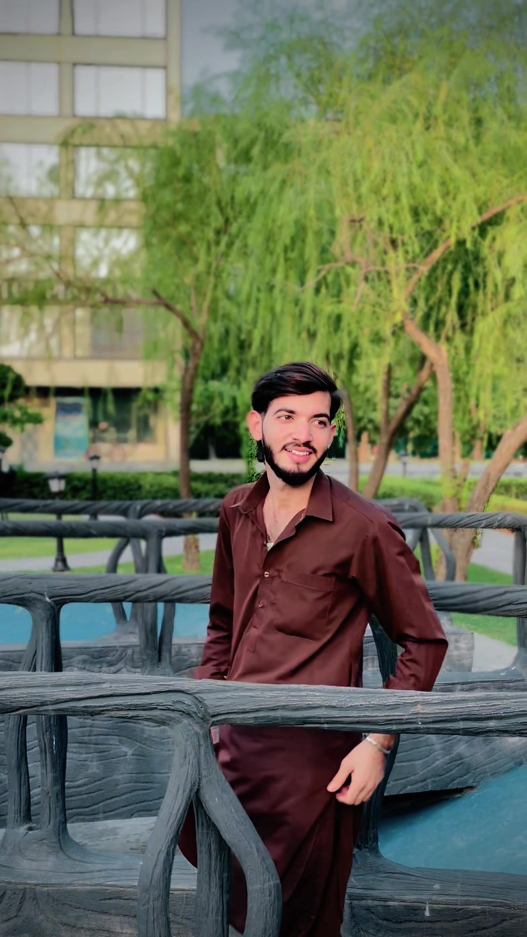 @Meحar عزیر 🚩