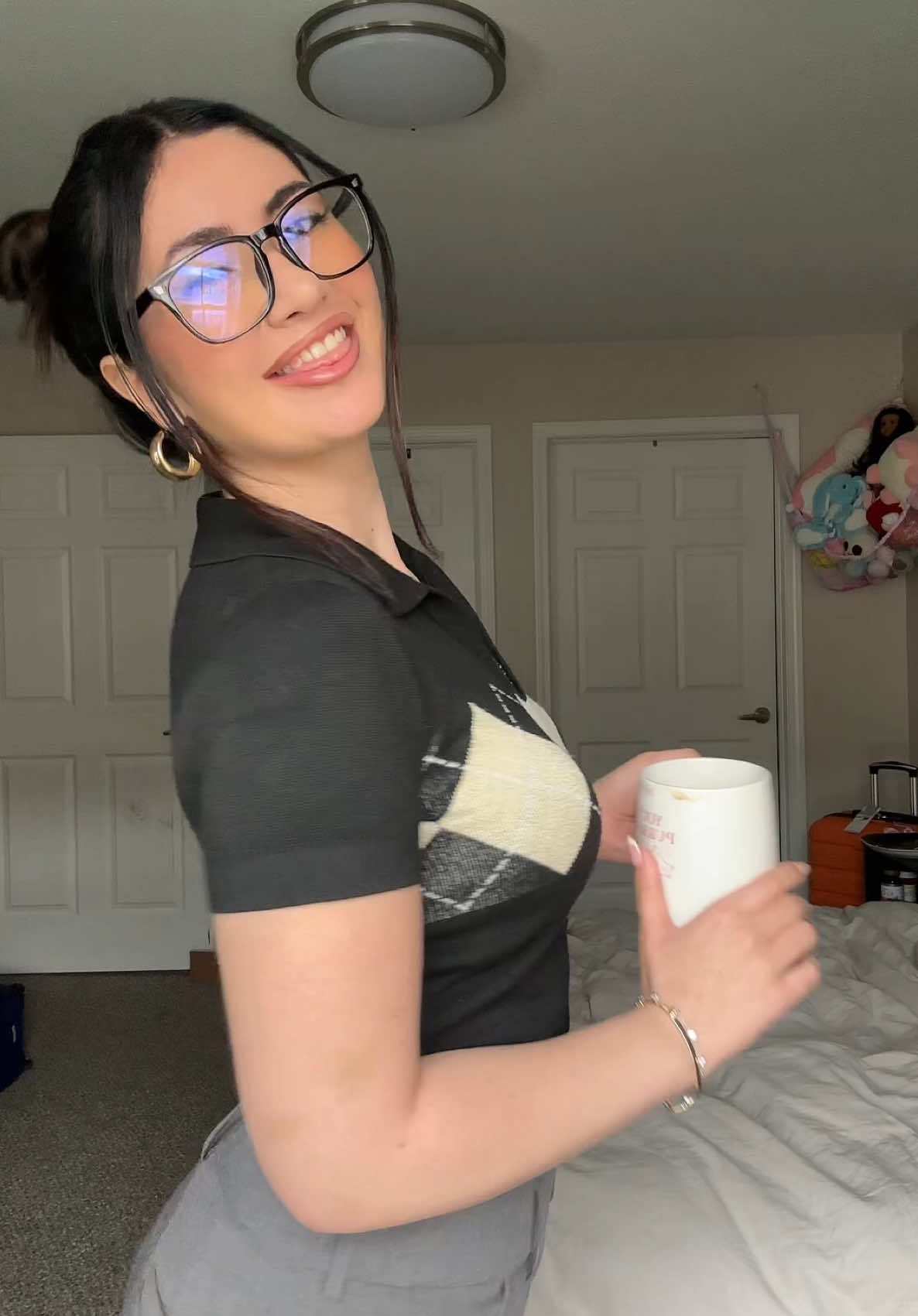 @lvrgrlari