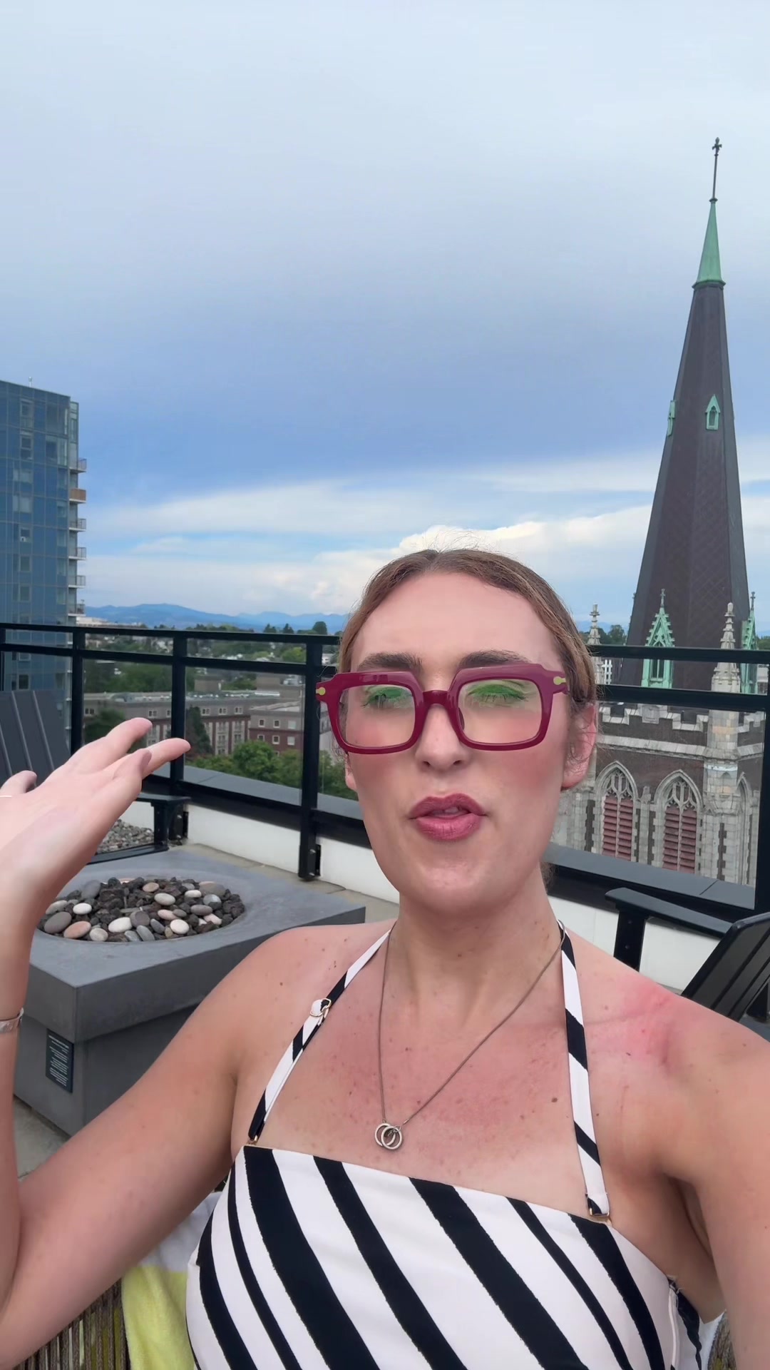 @bee 🐝 | seattle creator