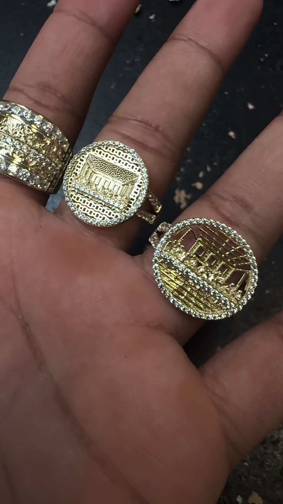 @AliJewelers