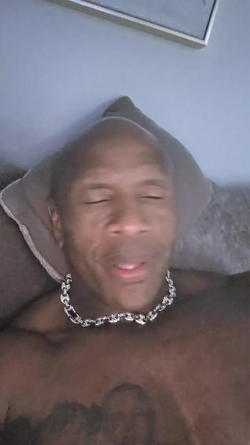 @Bigback
