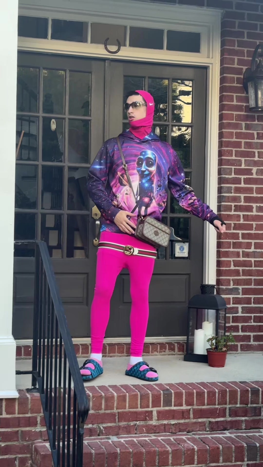 @b5ony