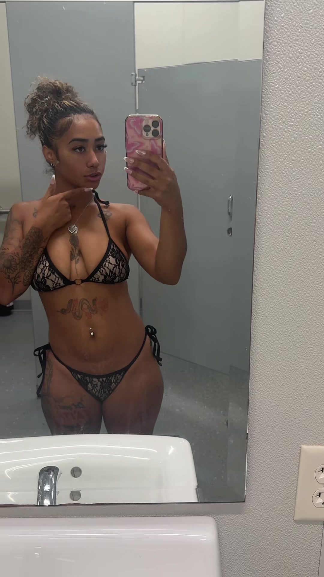 @serasiannn