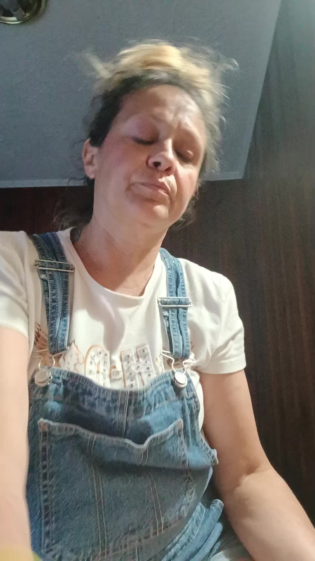@Jennine marie